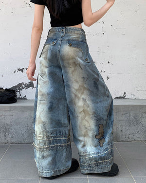 Vintage-Style Oversized Sketch Jeans