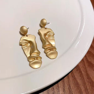 Artsy Face Vintage Aesthetic Earrings