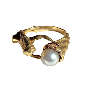 Minimalist Aesthetic Asymmetrical Pearl Ring