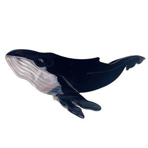 Whale Hair Claw